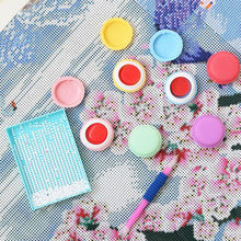 Load image into Gallery viewer, Macaron Wax Pieces Create Love Share